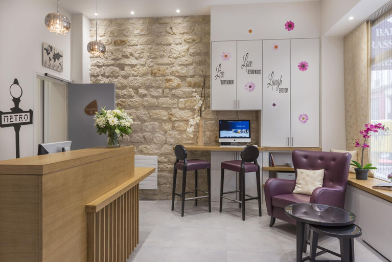 Public Area 2, Hotel France Albion, Paris