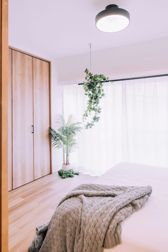 Room 4, Showa Bloom Shinjuku 301, Shibuya