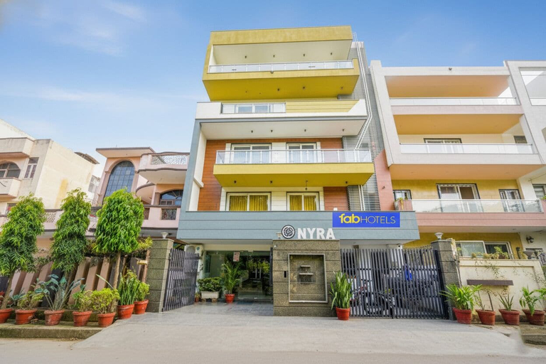 Exterior & Views 2, FabHotel Nyra Residency, Gurgaon