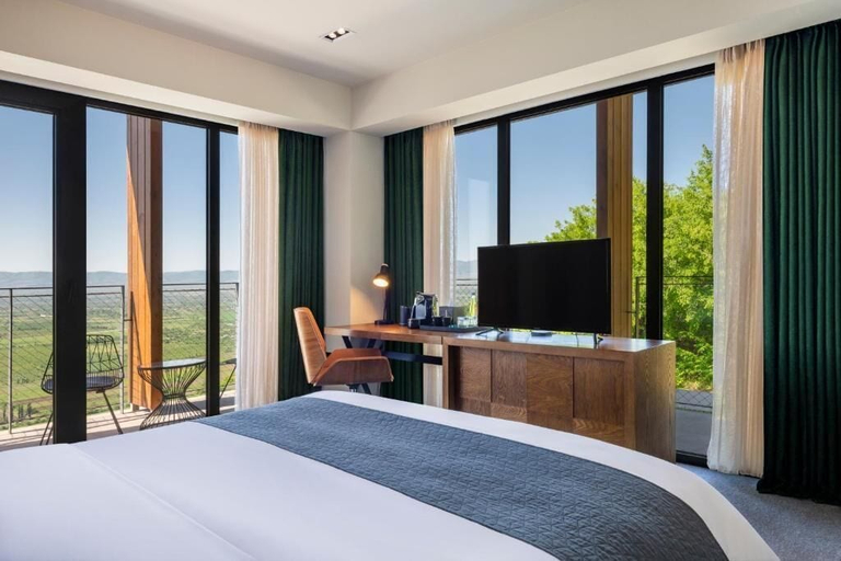 Bedroom 3, Kvareli Lake Resort, Kvareli