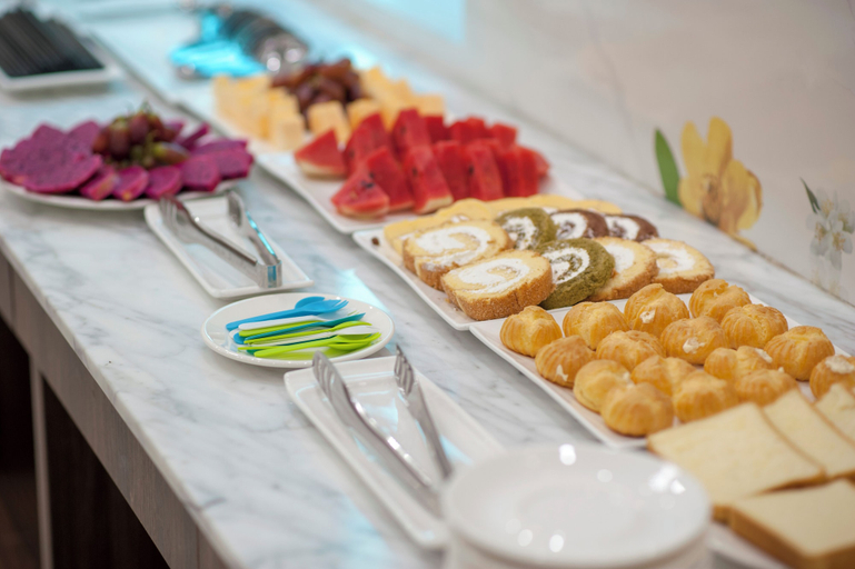 Breakfast buffet 4, Vela Luxury Hai Ha Hotel, Hải Hà