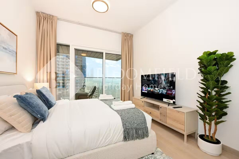 Room 4, Bloomfields Stunning STU Bloom Tower JVC, Dubai