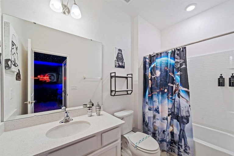 Interior 4, 1209-9-b -mansion Themed With Pool Near Disney, Polk
