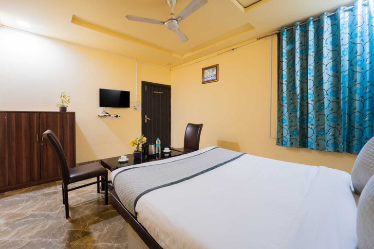 Room 4, Hotel Triple Three By Aditya Inn, Jaipur