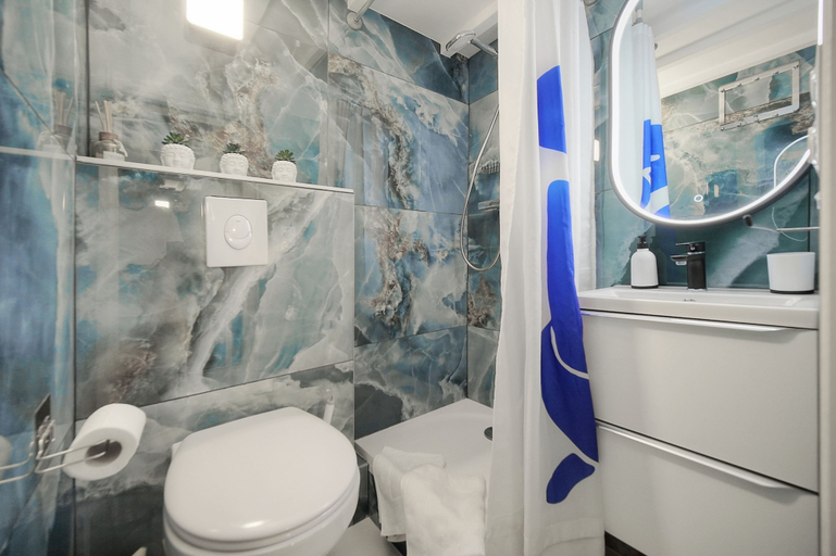 Bathroom, Charmant Studio Hypercentre A0b211, Alpes-Maritimes