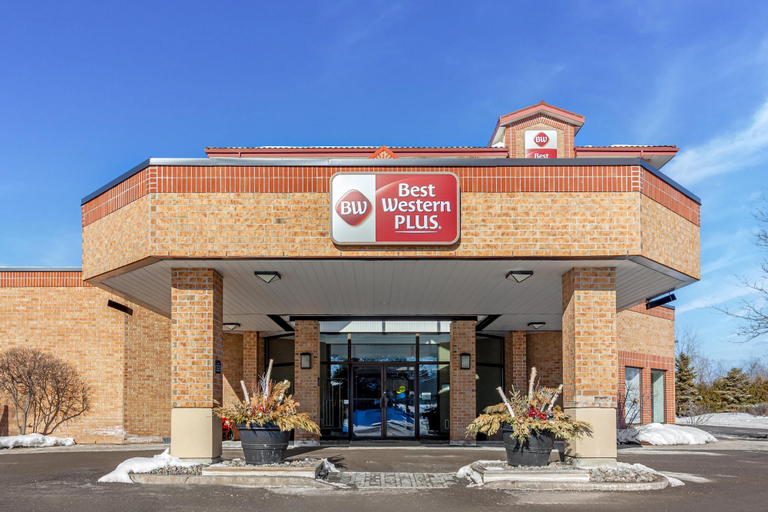 Exterior & Views 2, Best Western Plus Otonabee Inn, Peterborough