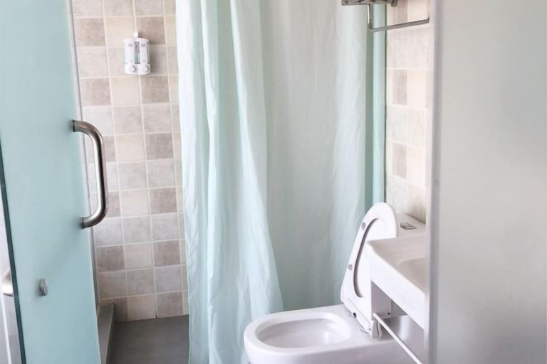 Bathroom 3, AA Hotel Chain Lianyungang Jinxu Garden Branch, Lianyungang