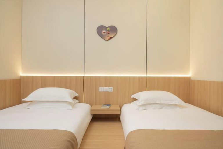 Bedroom 3, Gulangyu Qihai Homestay, Xiamen