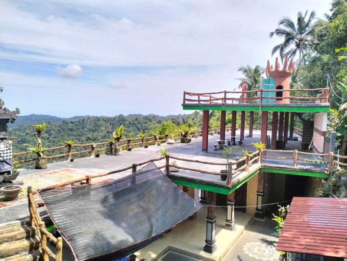Others 2, Pondok Alam Goa, Karangasem