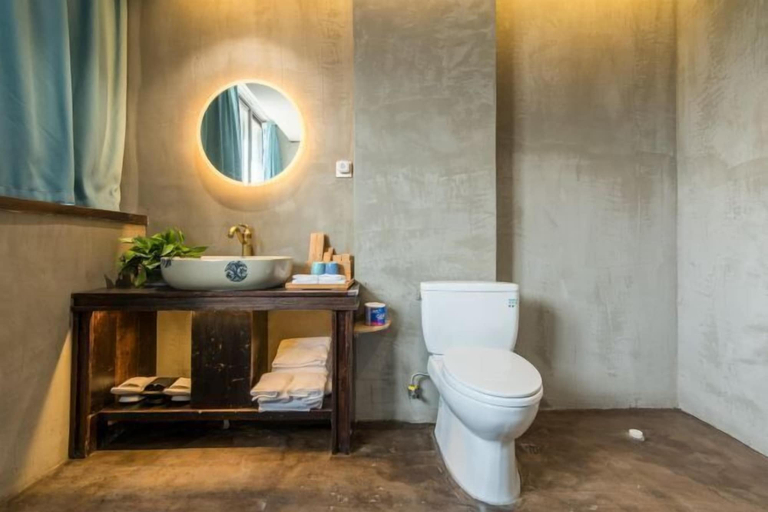 Bathroom 2, Taihu Jinting Hotel, Suzhou