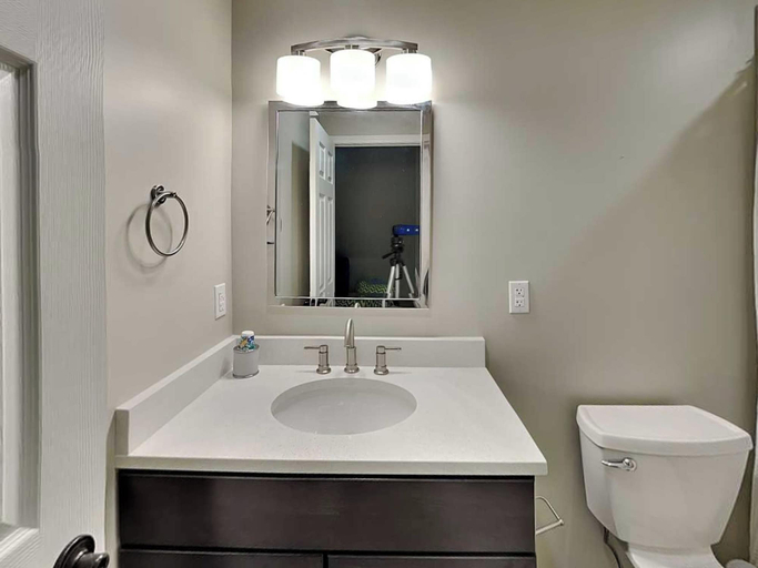 Bathroom 3, Yes Deer by Taylor Made Deep Creek, Garrett