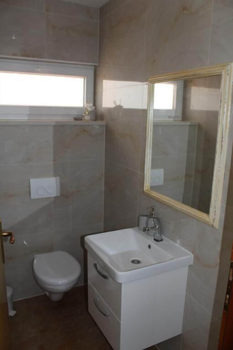 Bathroom 5, Apartments Neda, Rogoznica
