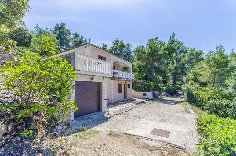 Exterior & Views 2, House Ivan, Blato
