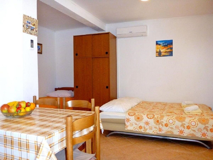 Bedroom 2, Apartments Josko, Trogir