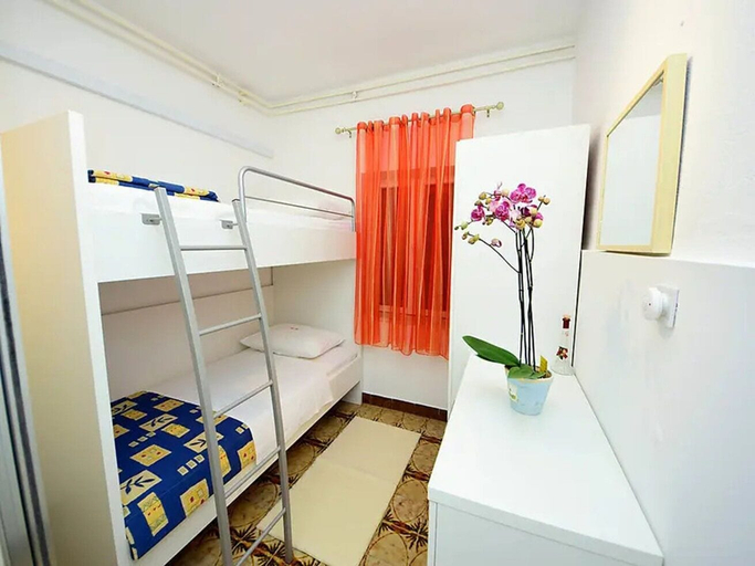 Bedroom 3, Apartment Mari, Supetar