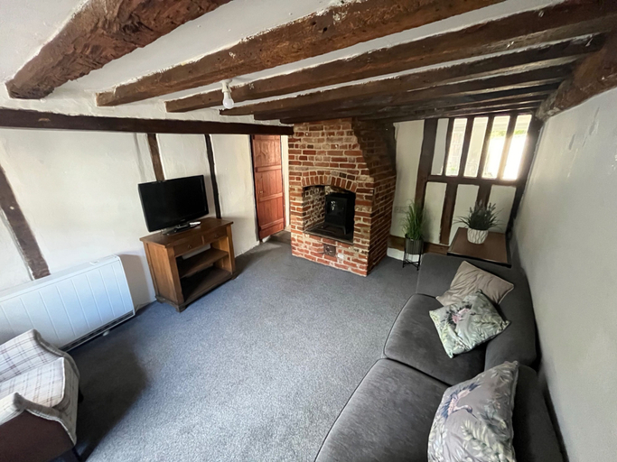Living area 4, Harleston Norfolk/ Suffolk Border Historic Cottage, Norfolk