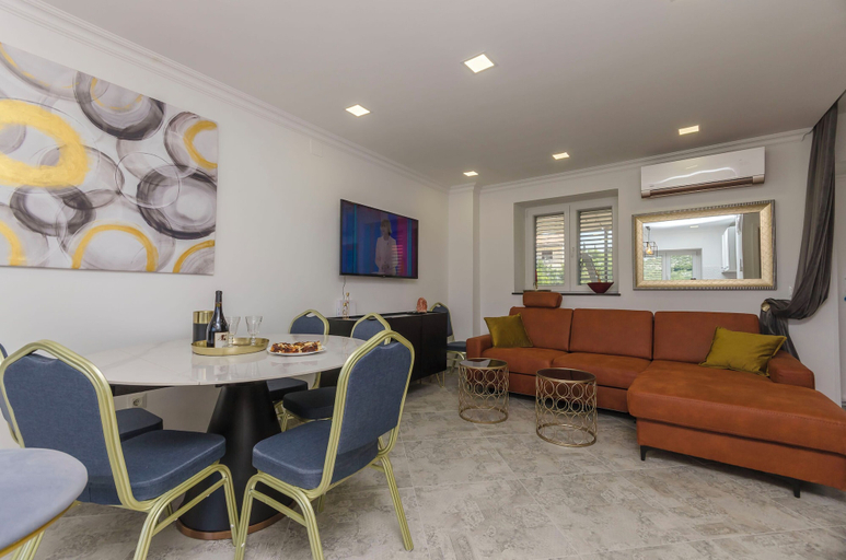 Others 4, Apartment Paradise, Vodice