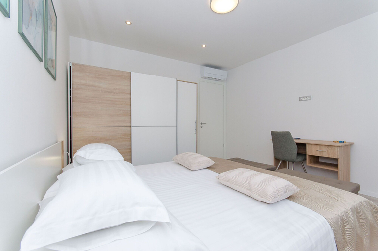 Room 3, Apartment Astrid, Split