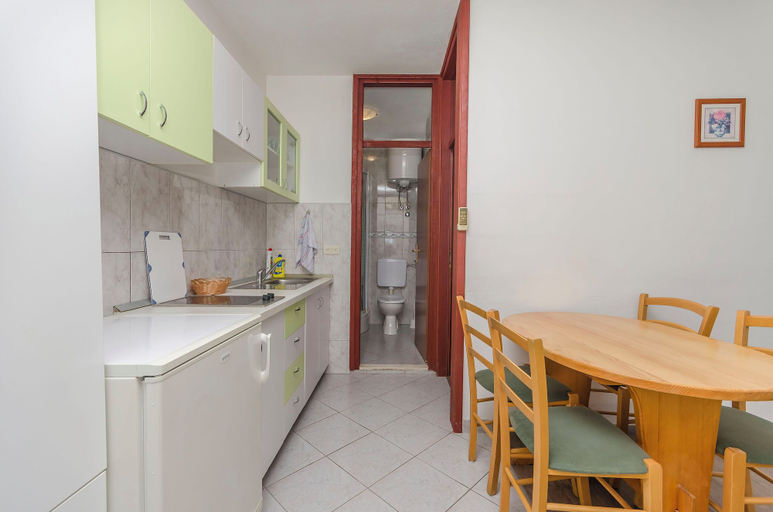 Others 5, Apartment Ivan, Vodice