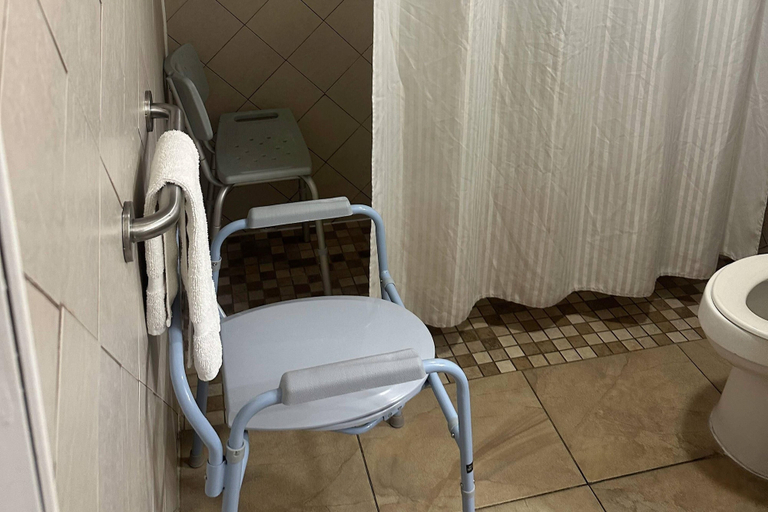 Bathroom 5, Rodeway Inn Bushnell, Sumter