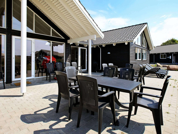 Others 4, 4 Star Holiday Home in Bogense, Nordfyns