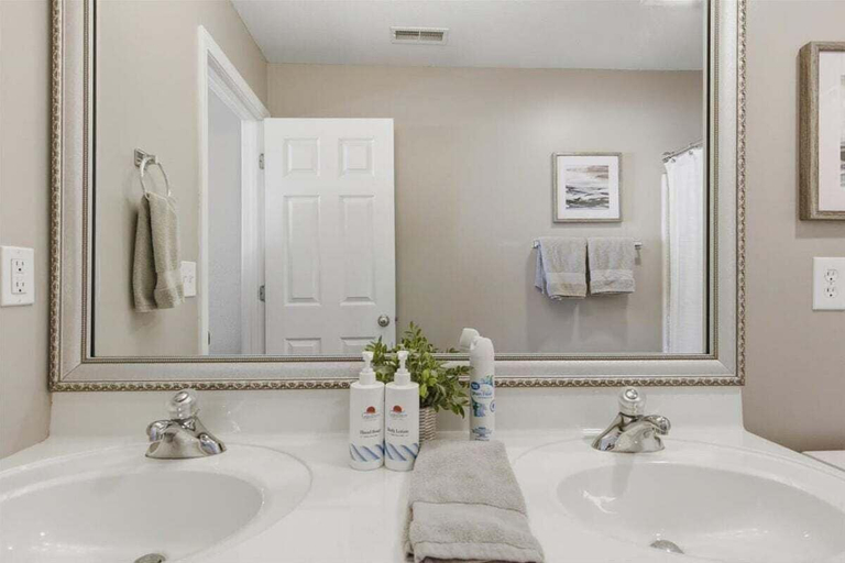 Bathroom 3, Serenity Now Retreat, Camden
