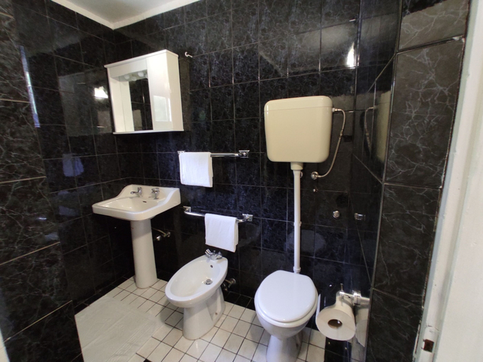 Bathroom 3, House House Povile, Novi Vinodolski