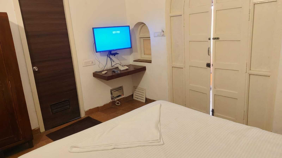 Bedroom 5, Le Aham Boutique Hotel, Viluppuram