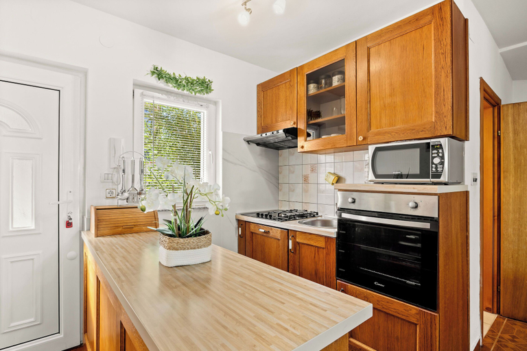 Private kitchen 4, House Buneta, Ližnjan