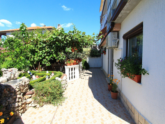 Others 5, Apartment Colic, Crikvenica