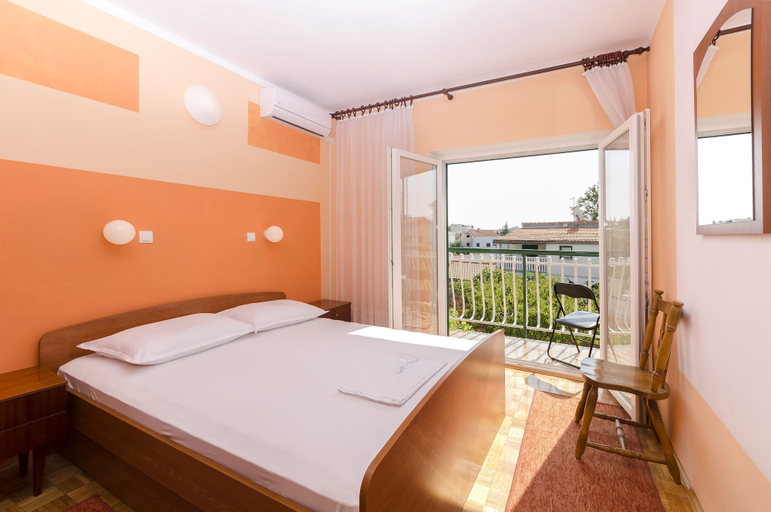Bedroom 3, Rooms Dejana, Vodice