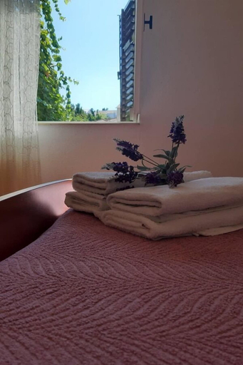 Room 2, Apartments Mar, Sutivan