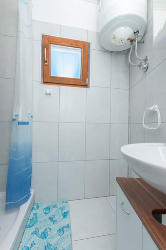 Bathroom 2, Apartment Island Dream, Šibenik
