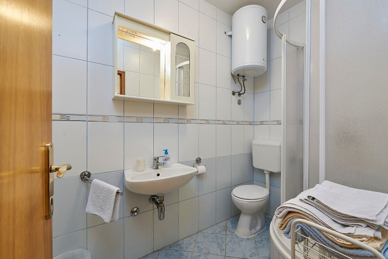 Bathroom 3, Apartment Ivanka, Trogir