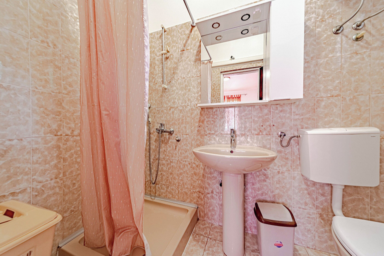 Bathroom 3, Apartments Vesna, Blato