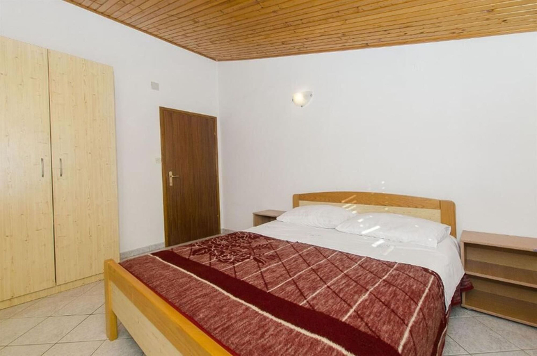 Bedroom 3, Apartments Nada, Šibenik