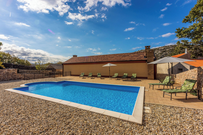 Outdoor pool 3, Villa Eirene, Vinodolska