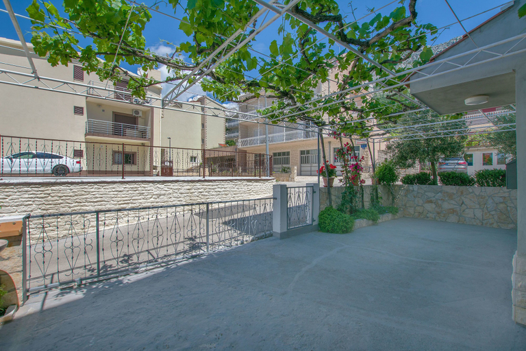 Others 4, Apartment Anica, Omiš