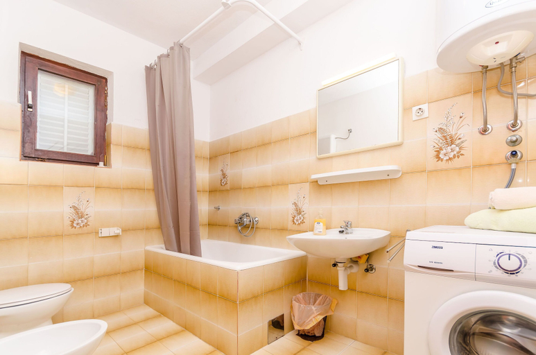 Bathroom 3, Apartment Rustic, Jelsa