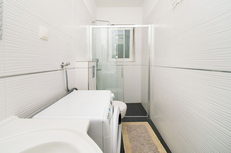Bathroom 4, Apartment Kata, Šibenik