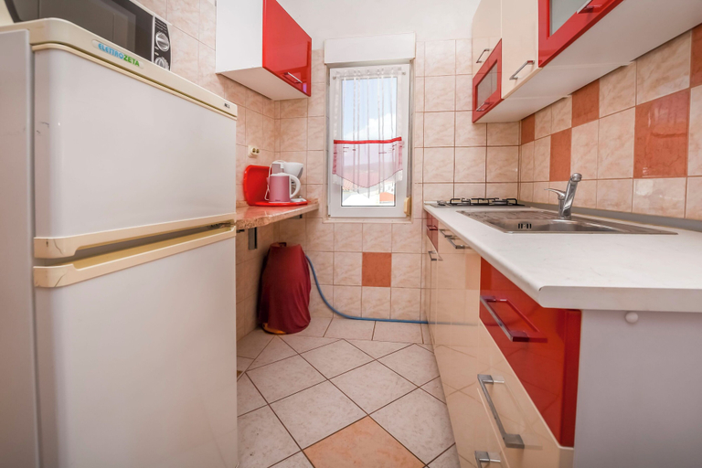 Others 5, Apartments Sopic, Rogoznica