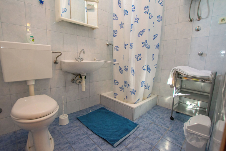 Bathroom, Apartments Barbara, Pakoštane