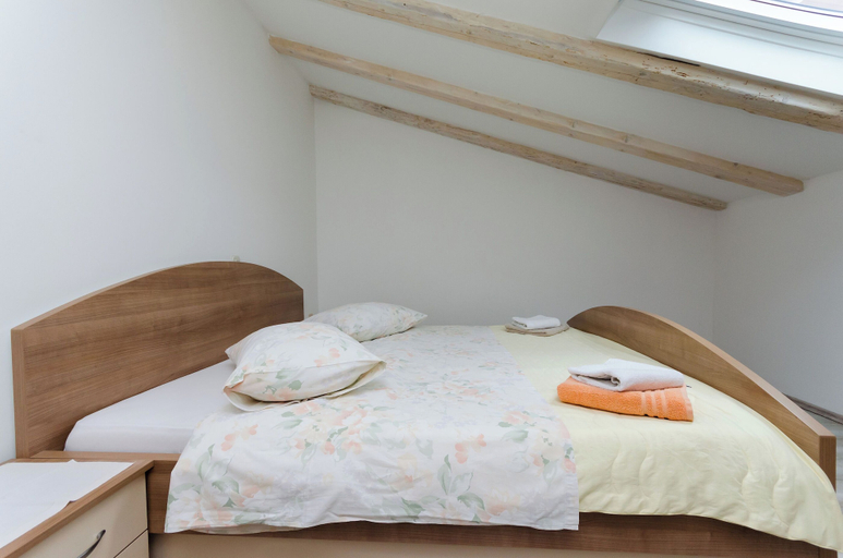 Bedroom 3, Apartment Marina, Lopar/Supetarska Draga