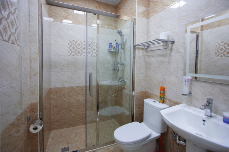 Bathroom 3, Leyla 1 – Apartments, Baku