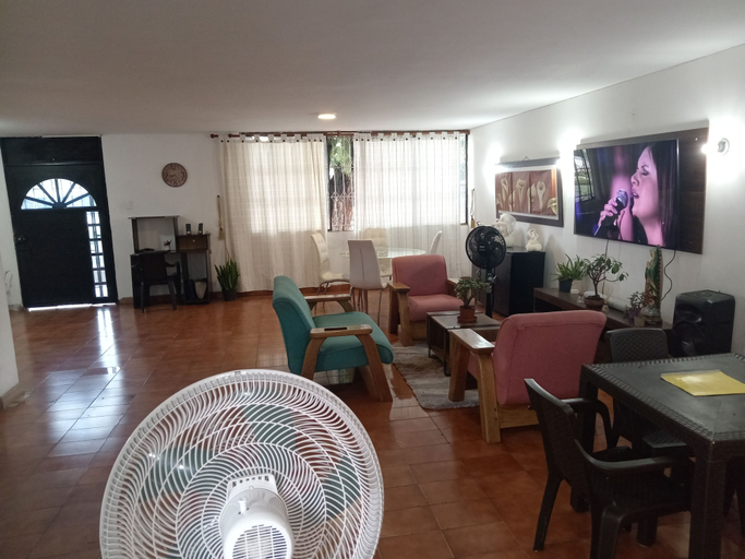 Food & Drinks, Linda Casa Vacacional Andy-Cali, Yumbo