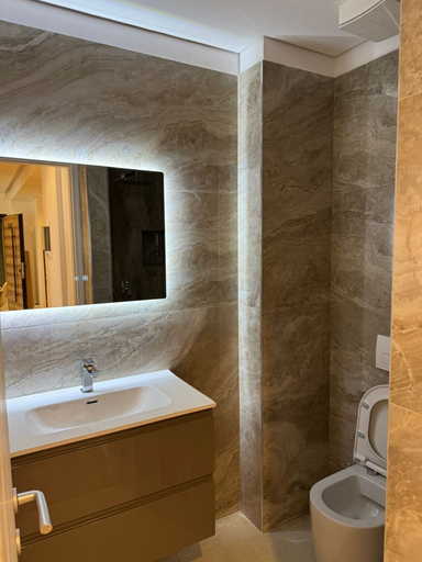 Bathroom 4, Kalpazo Home Tirana 21, Tirana