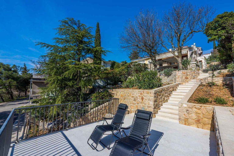 Building design 5, House Viktoria, Crikvenica