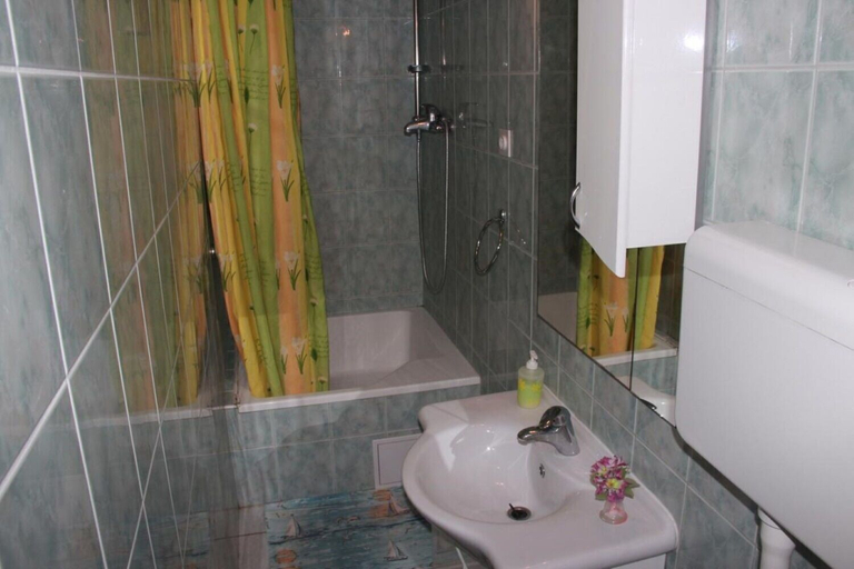 Bathroom 4, Apartment Brane, Split