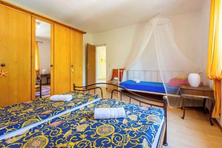 Room 5, Apartment Peyo, Crikvenica