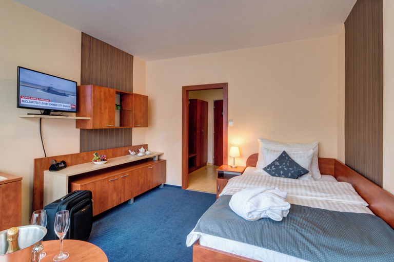 Bedroom 3, LC Hotel Ostrava, Ostrava